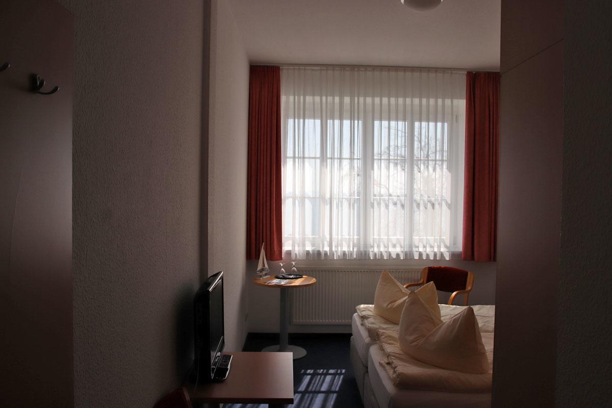 Hotel Garni Meeresgruss Sassnitz Exterior photo